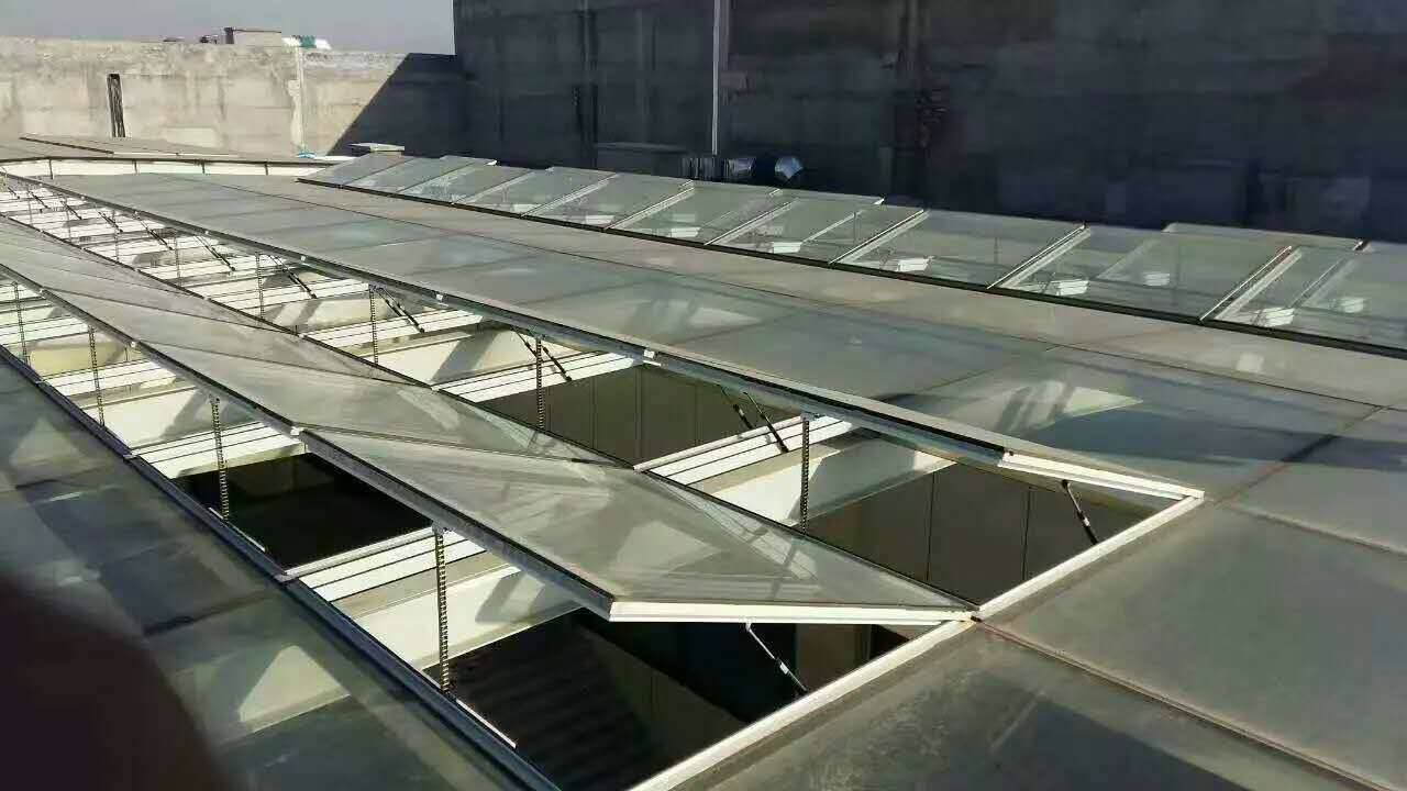 鋁合金焊接電動天窗